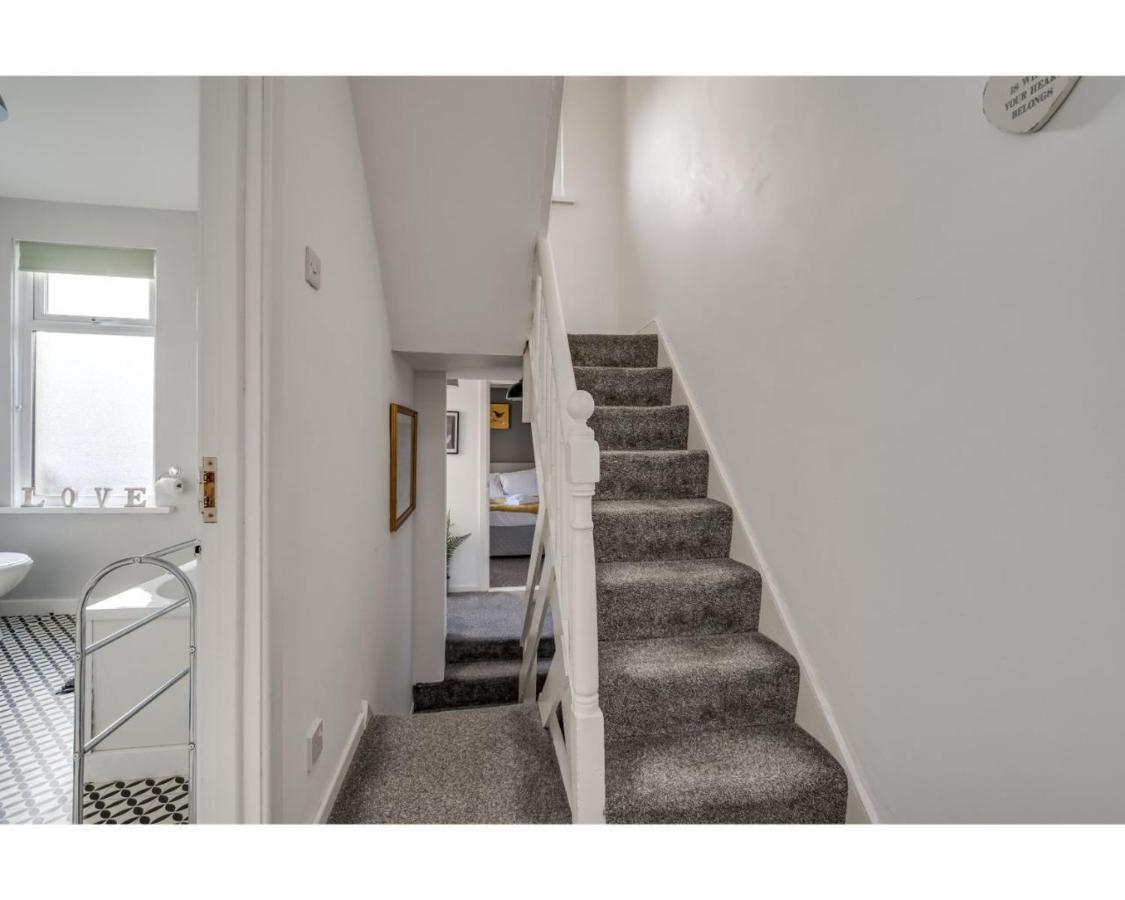 Central Belfast Apartments Ravenhill Extérieur photo